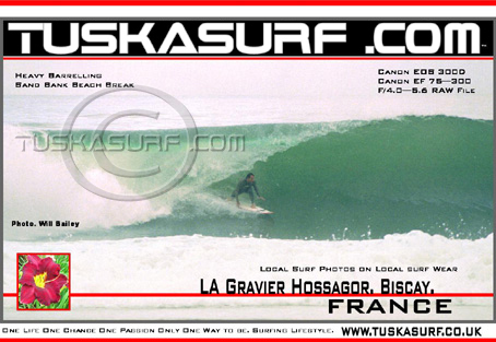 Photo of surf and surfing of tubing wave at Hossegor, Biscay France